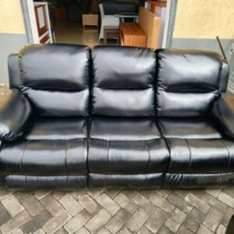 3-seater Black Leather Recliner Seat