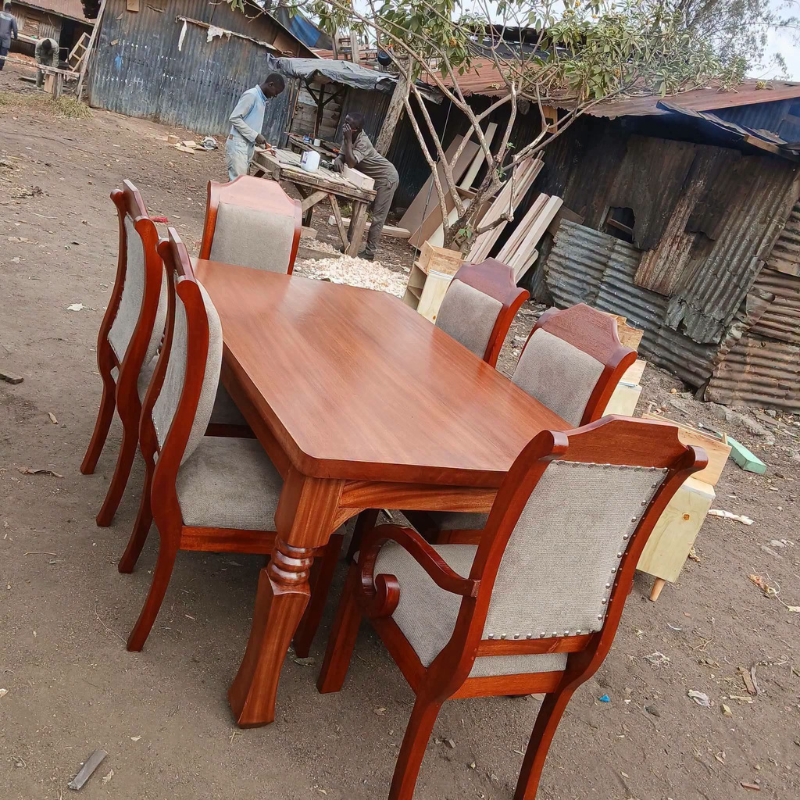 Mahogany Brown Padded Dining Set – 6 Seater